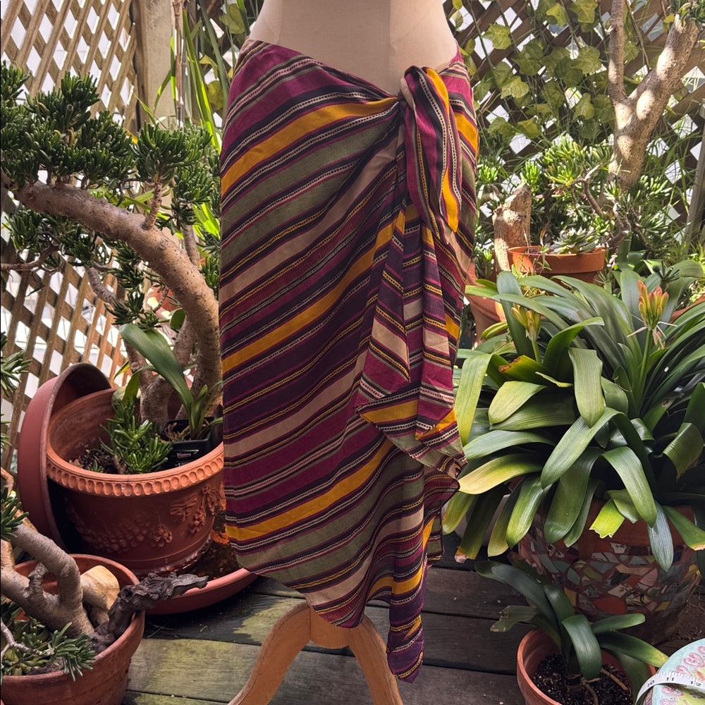Lauren, Ralph Lauren silk striped wrap, sarong style, skirt. Size Small. Lined.